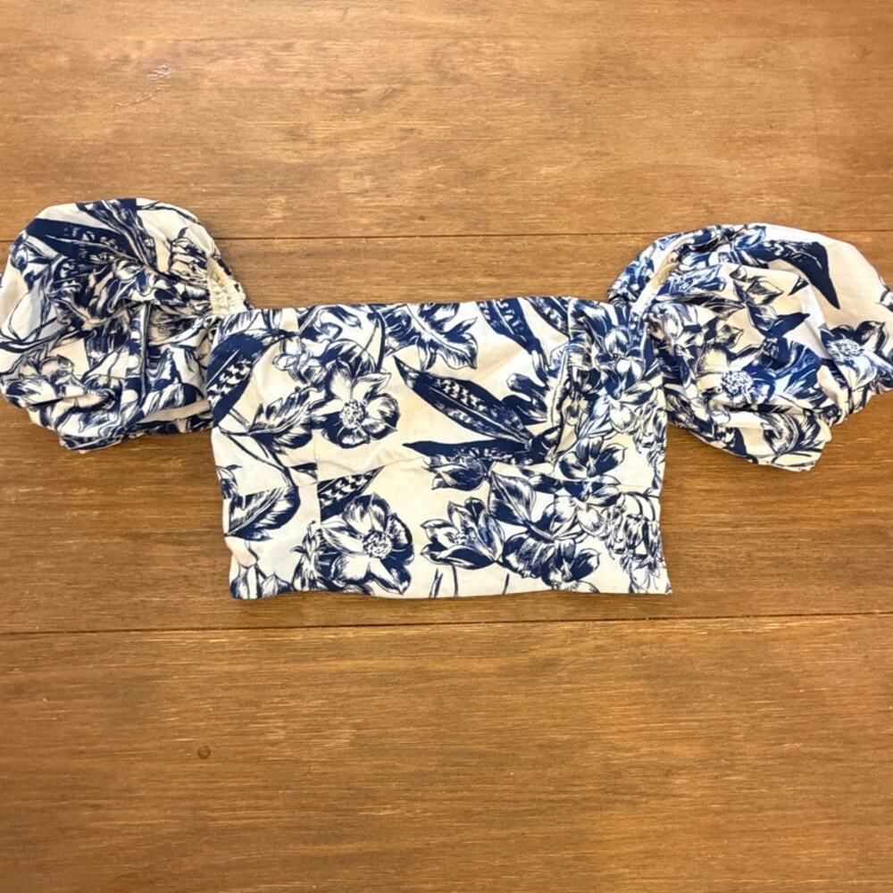 Abercrombie & Fitch Women’s Puff Sleeve Floral Crop Top Size Small Blue White